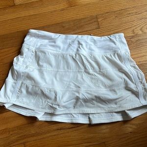 White lululemon tennis skirt